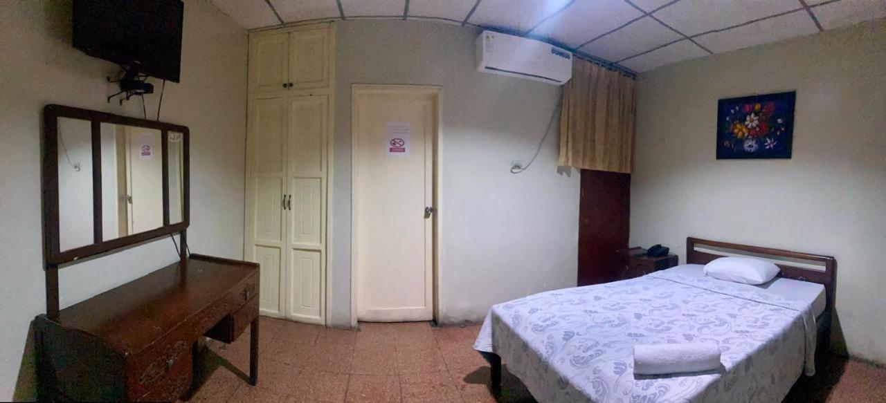 Hotel Andes Inn Guayaquil Exteriör bild